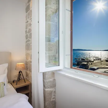 Meridiem Apartment