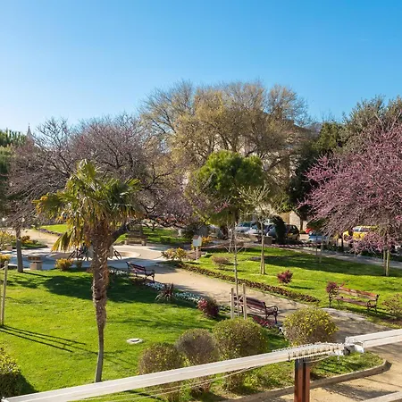 Meridiem Apartamento *