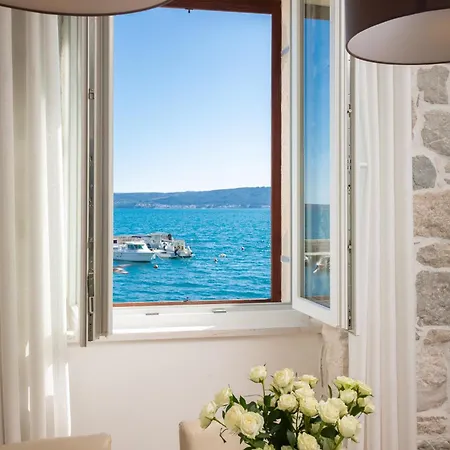 Meridiem * Kastela